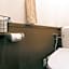 Otaru Tap Room & Hostel