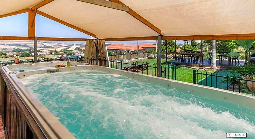 Avigail Guest House
