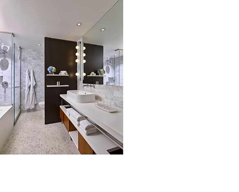 SMYTH Tribeca
