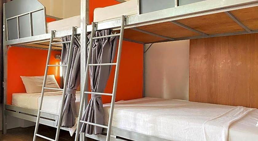 SPOT ON 90194 Lincoln's Backpacker's