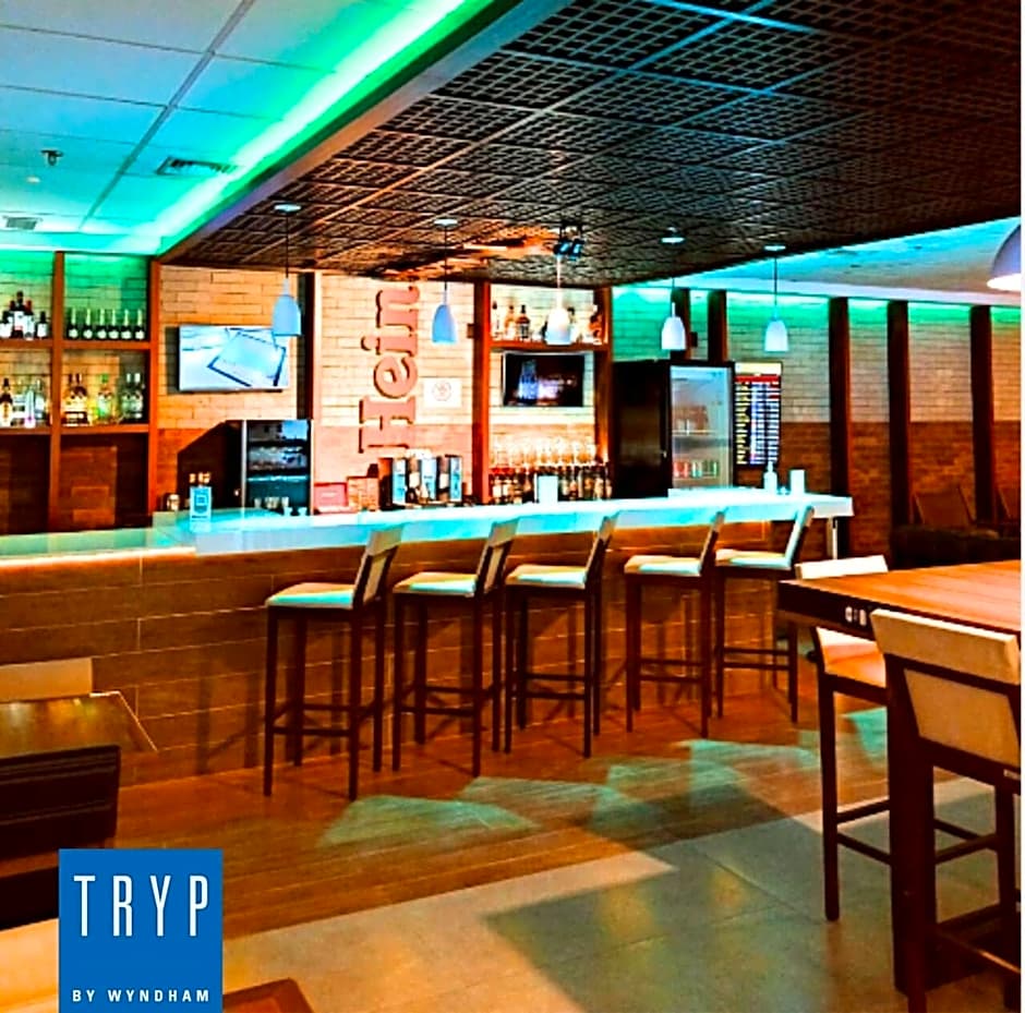 TRYP BY WYNDHAM São Paulo Airport - Hotel de Transito Terminal 3 -Lado Ar - Área restrita á passageiros já embarcados - Piso 1