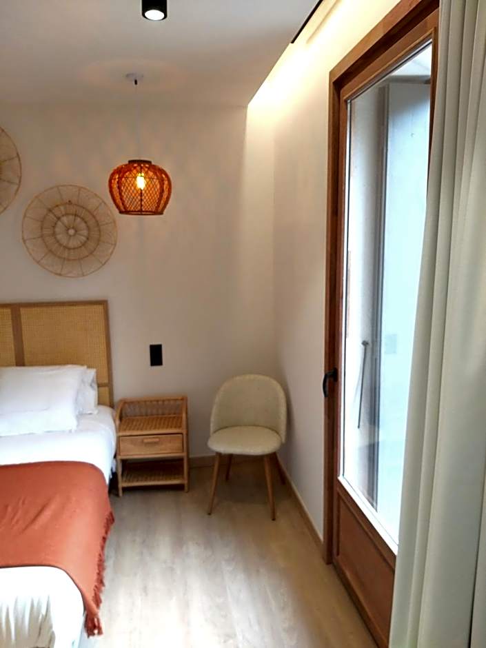 Intense Boutik-Hôtel