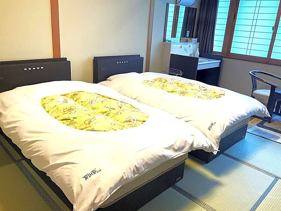 Tonamino Shogawaso Ichimantei