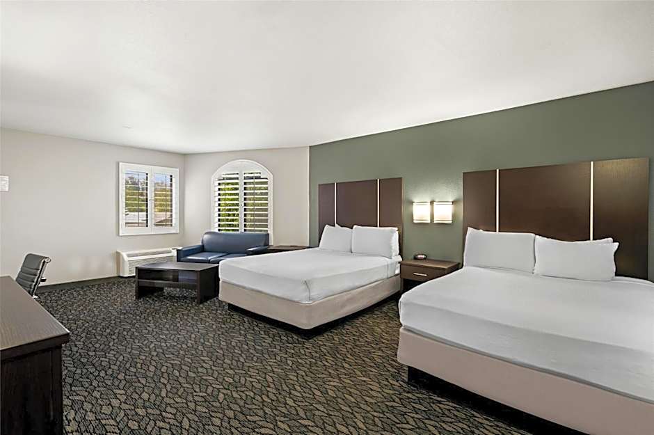 Best Western Desert Villa Inn