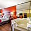 Econo Lodge Norwalk
