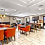 Holiday Inn Express & Suites Wytheville By IHG