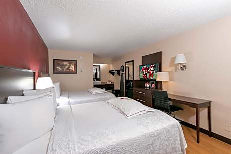 Premium 2 Full Beds Smoke-Free (Get More: Upgraded Bedding and Snack Box)