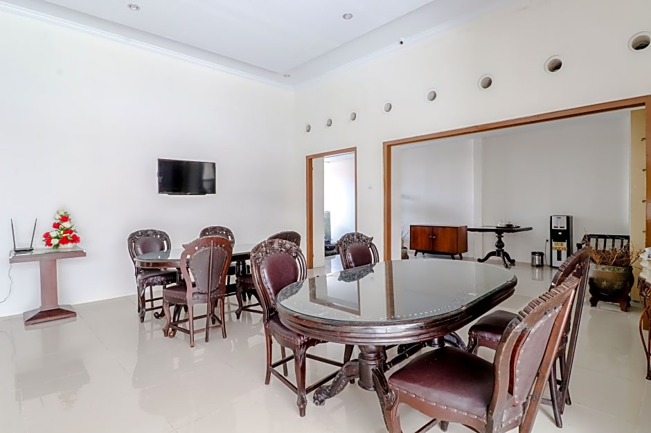 Hotel Sumaryo by ZUZU