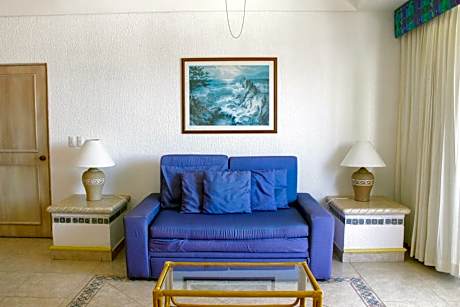 Junior Suite Ocean Front