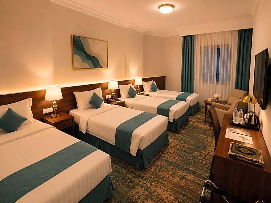 Zaha Al Madina Hotel