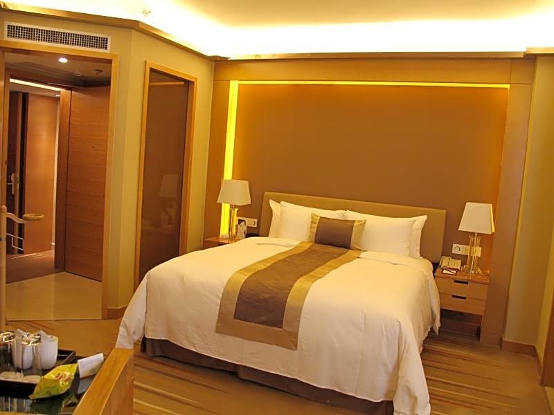 Howard Johnson by Wyndham Sunshine Plaza Ningbo