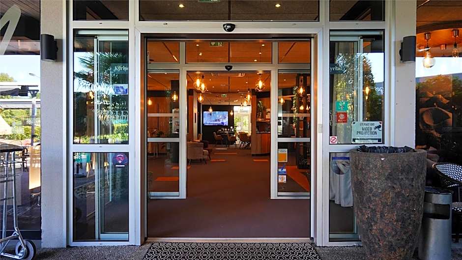 Campanile Clermont Ferrand Nord Riom