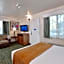 Lamplighter Inn & Suites at SDSU
