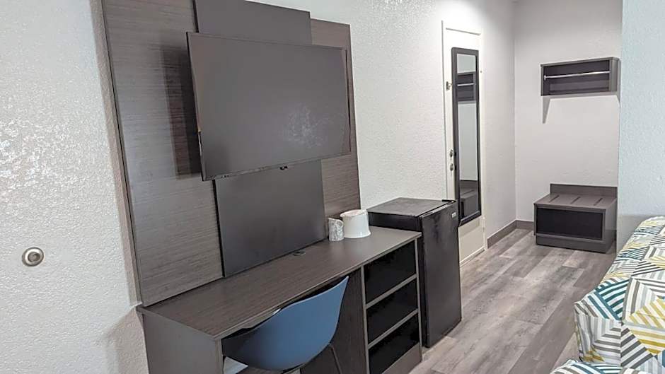 Motel 6-Victoria, TX