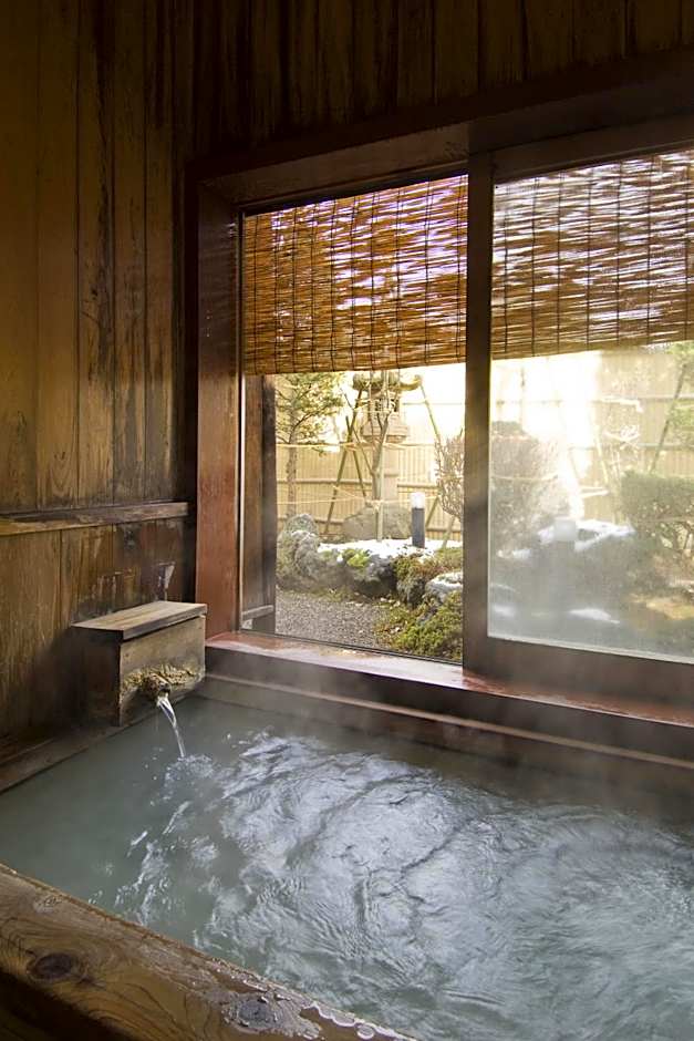 Ekinariya Ryokan