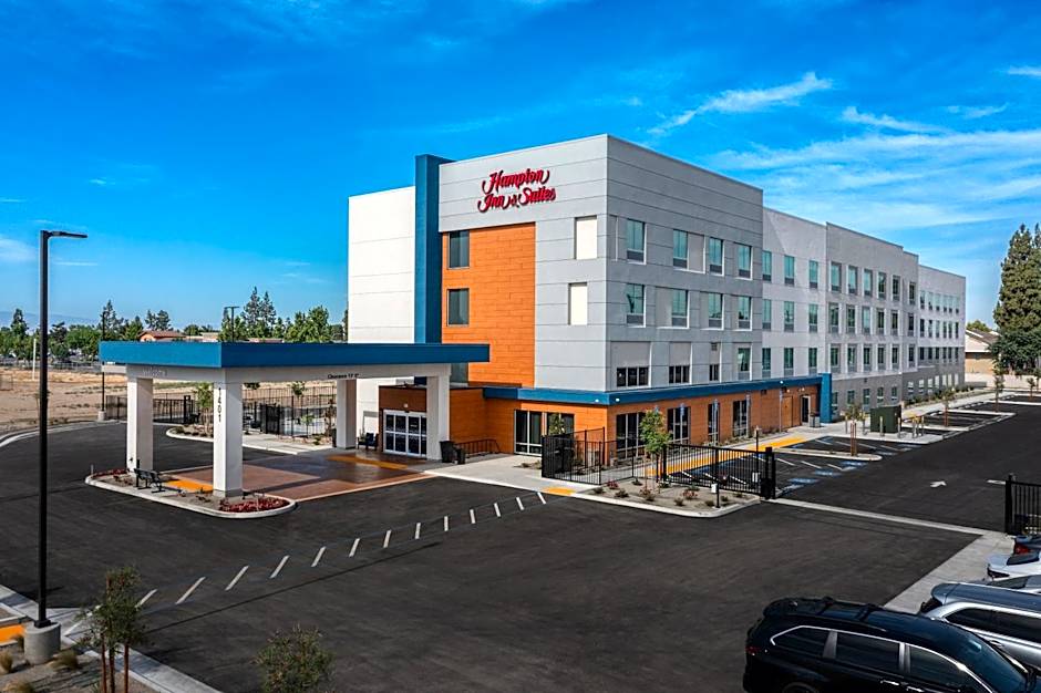 Hampton Inn & Suites Bakersfield Central