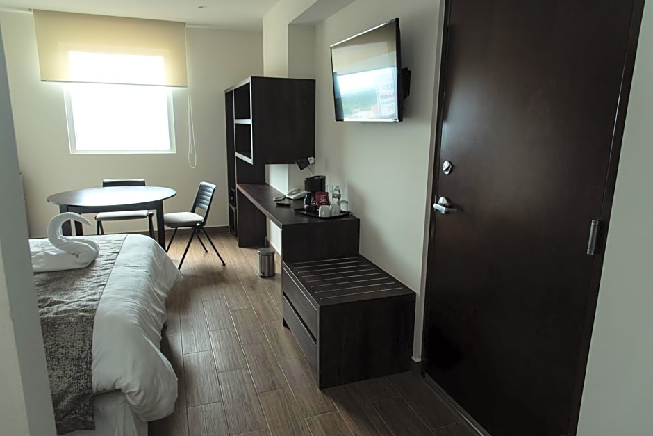 Lithio Hotel