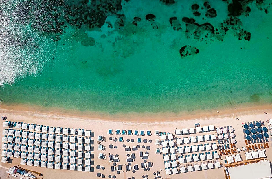 Adorno Beach Hotel and Suites