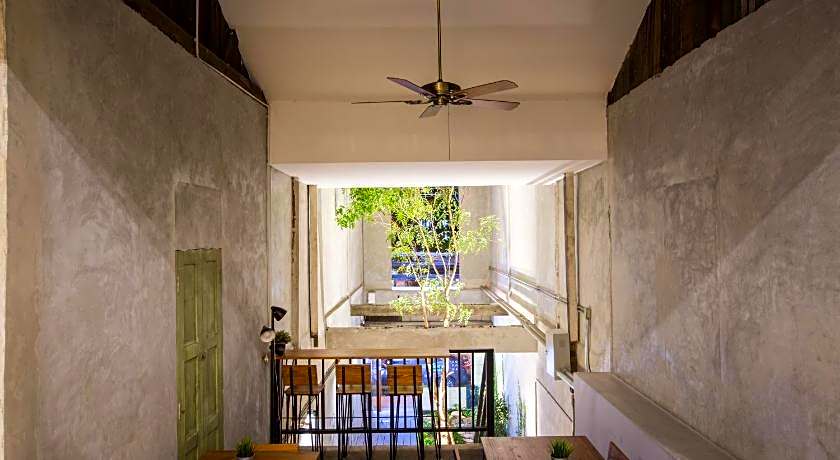 Lost inn bkk (SHA Extra Plus)