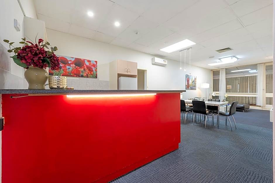 Adelaide Granada Motor Inn