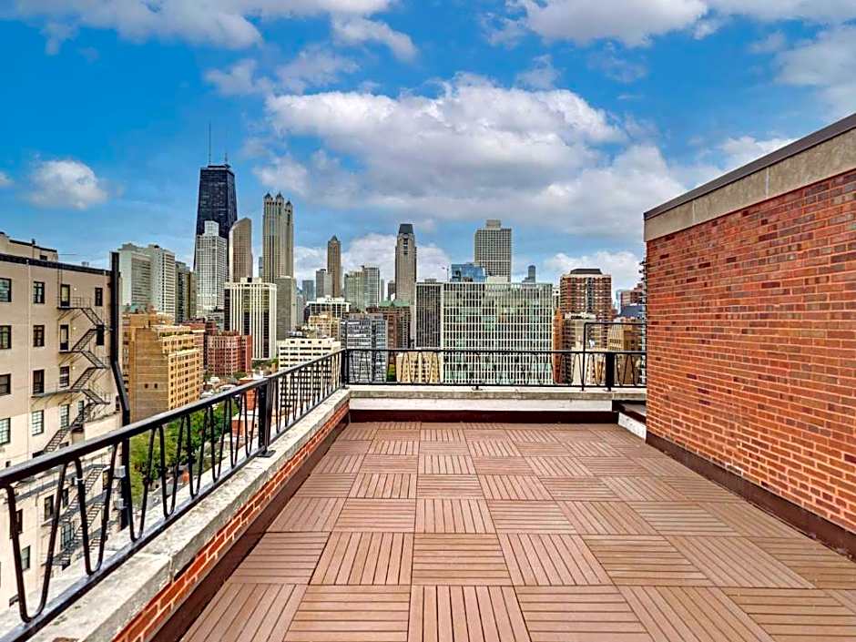 The Chicago Hotel Collection Ambassador Gold Coast