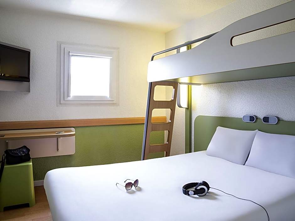 ibis budget Versailles Chateau Saint-Cyr