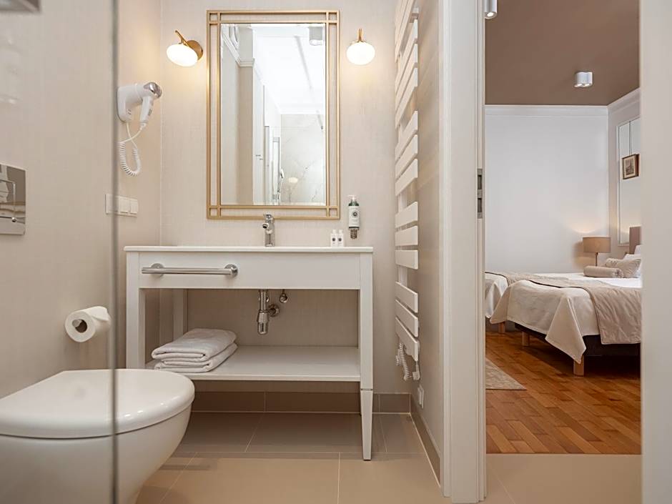 AVANTI Home