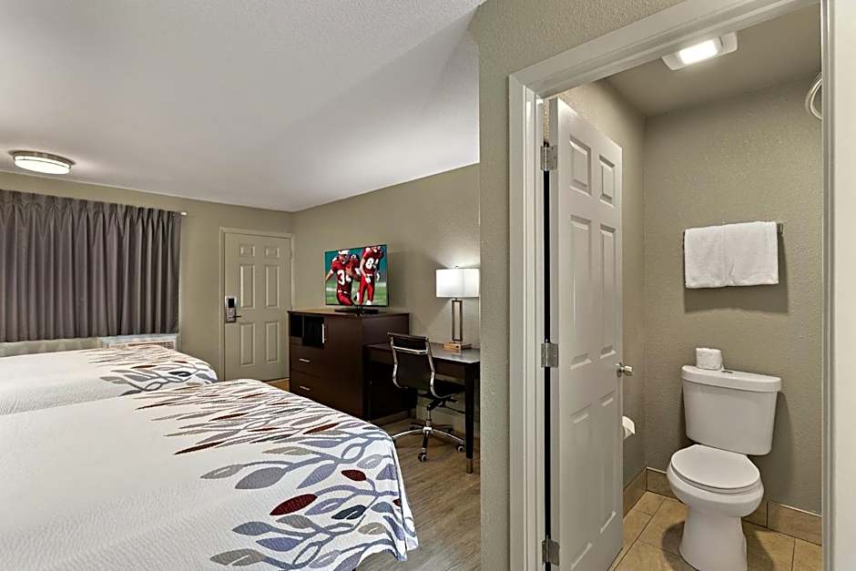 Red Roof Inn Redding