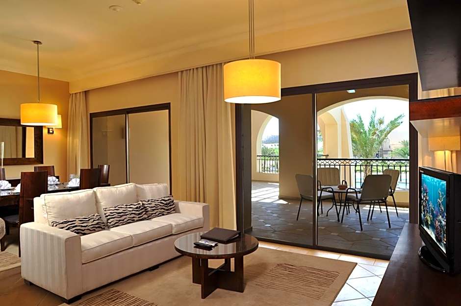 Jaz Makadi Saraya Palms Resort