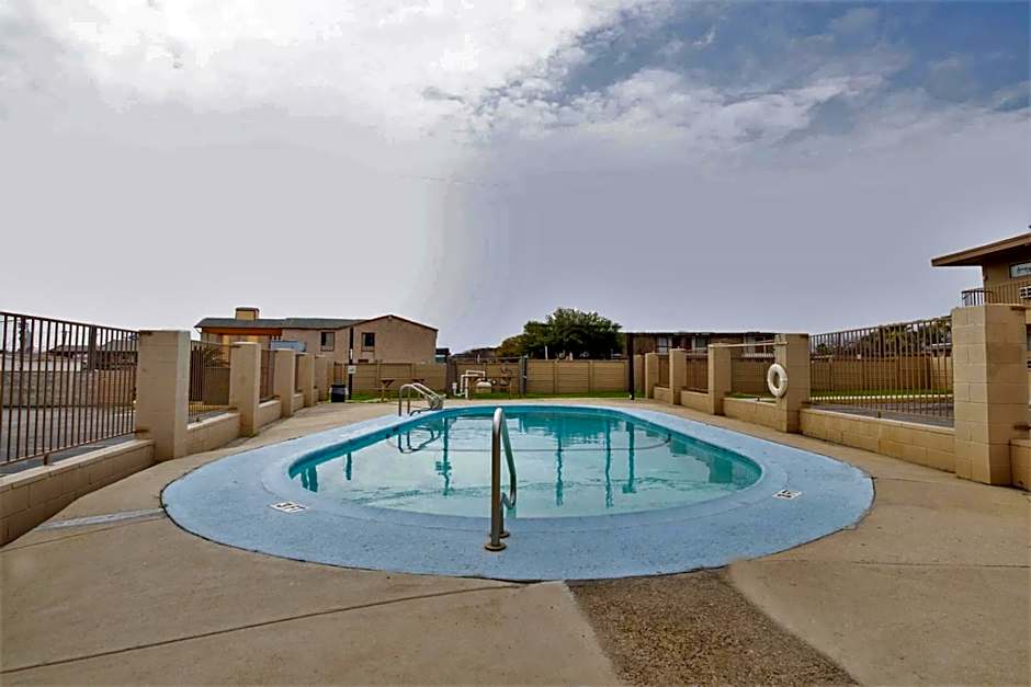 OYO Hotel San Antonio Lackland AFB/Seaworld Hwy 90 W