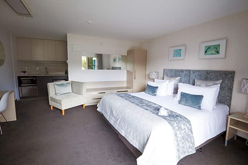 Radfords on the Lake