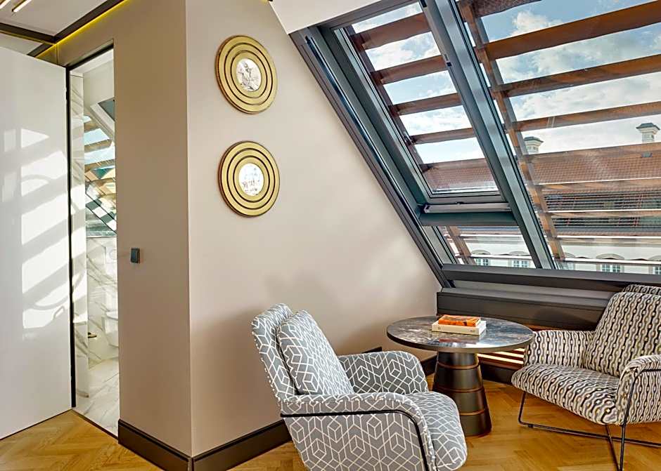 Hotel Verte, Warsaw, Autograph Collection