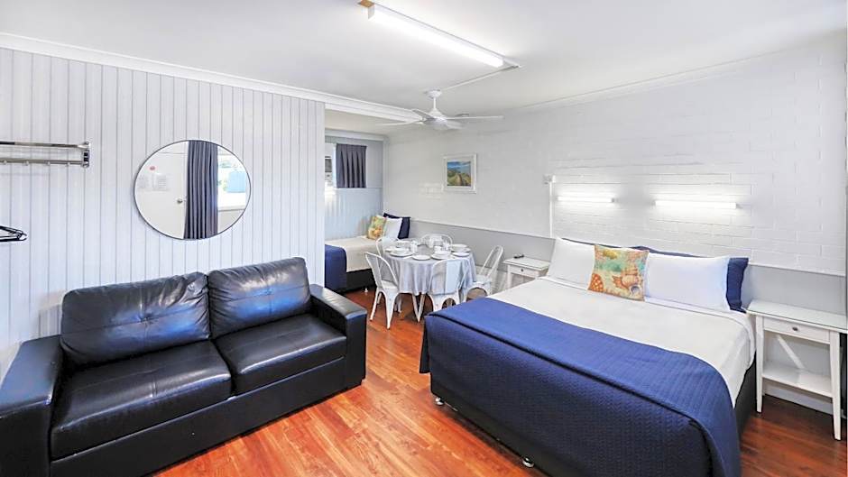 Almare Tourist Motel