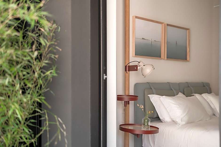 Laguna Faro Suites - Adults Only