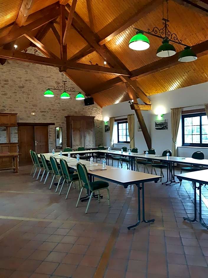 Brit Hotel Dak Hotel