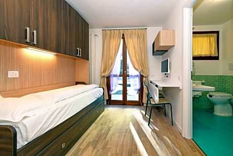 Economy Studio