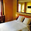 Hôtel Bosquet Pau Centre - Self Check In Budget Hotel