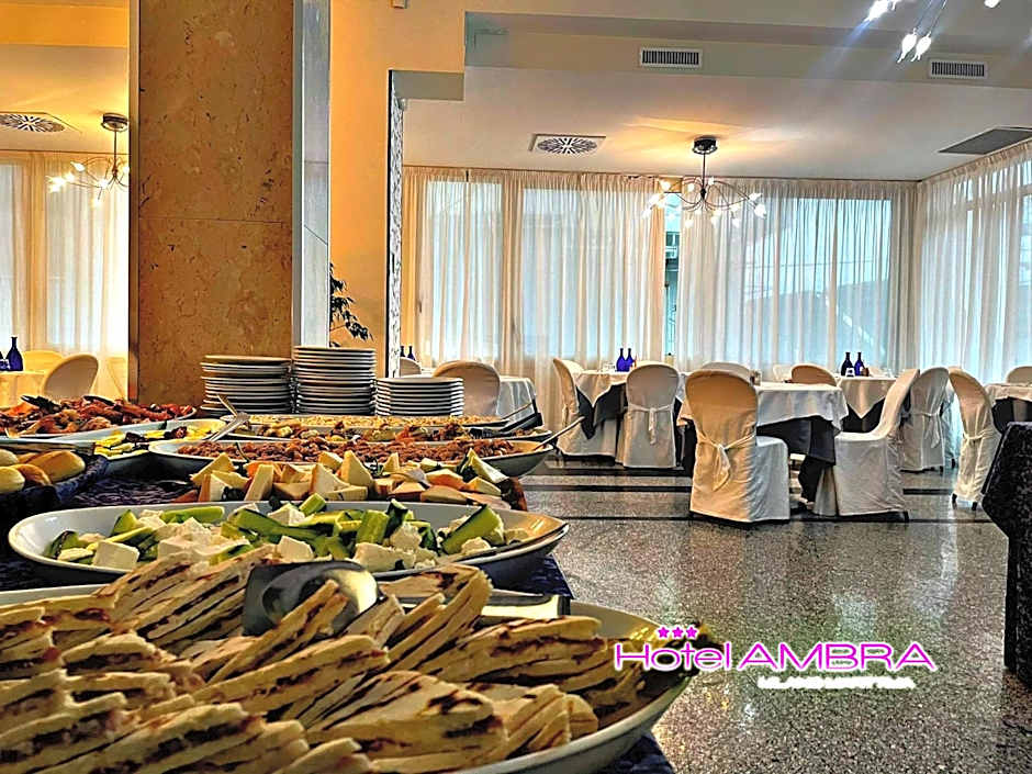 HOTEL AMBRA - Fronte Mare - Vicinissimi al Centro