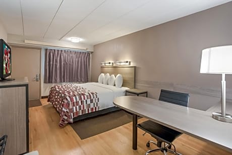Superior King Room Smoke Free