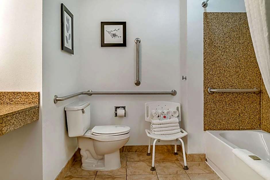 Country Inn & Suites by Radisson, Rossford - Toledo South