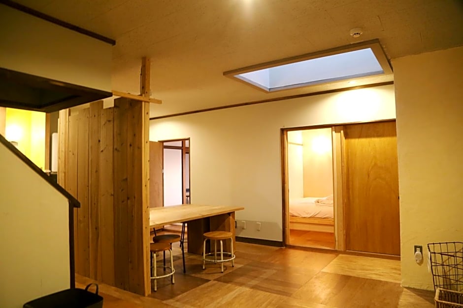 Y Pub & Hostel Tottori