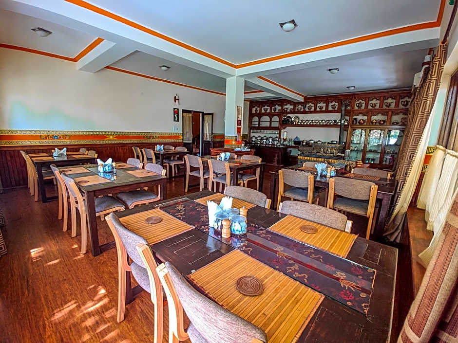 The Deskit Villa – Leh, PA