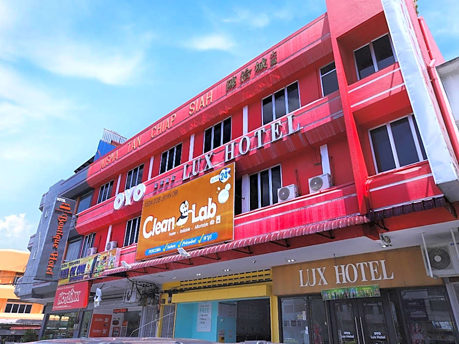 Lux Hotel