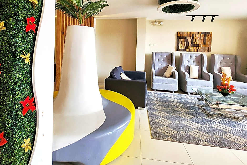 DLT Suites Cebu powered by Cocotel