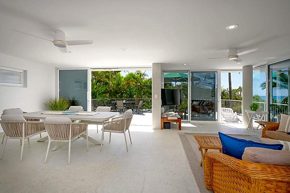 Andari Holiday Apartments
