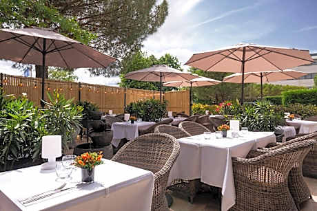 Le M & Spa Bordeaux Aeroport by Hotels & Preference