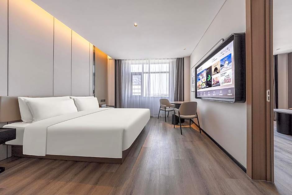 Atour Hotel Meizhou City Center Boli Plaza