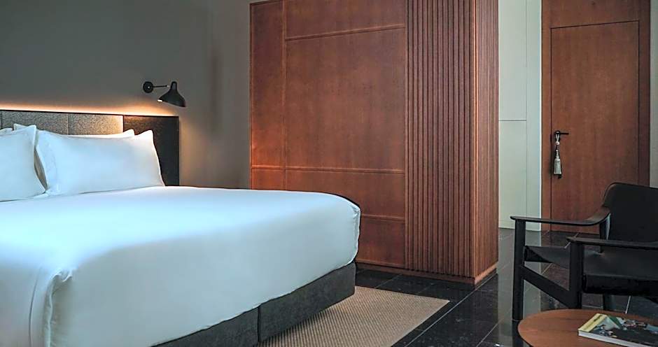 Mercer Plaza Sevilla 5 GL