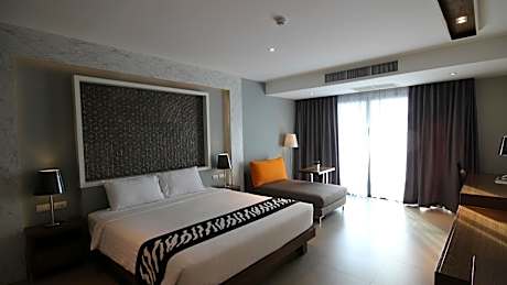 Deluxe Double Room with Sea View