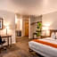 Inn At Moss Landing Point